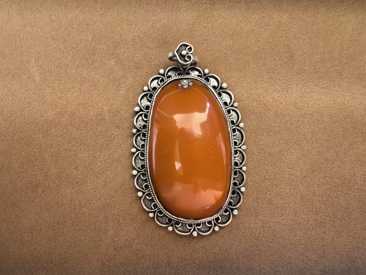 Old Beeswax Amber Pendant in Silver Filigree